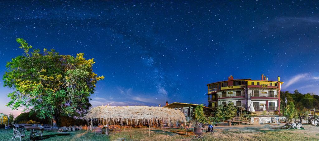 Hotel Mouson Melathron Elafina Exterior foto